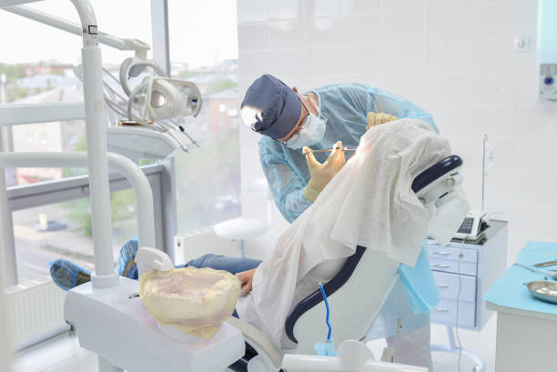 Best Emergency Tooth Extraction  in Irving, TX